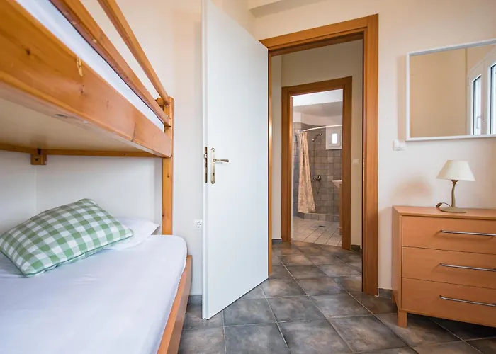 Aίολος Nikiti (Sithonia)